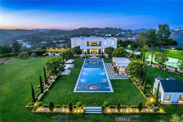 3.52 Acres of Land with Home for Sale in Los Angeles, California