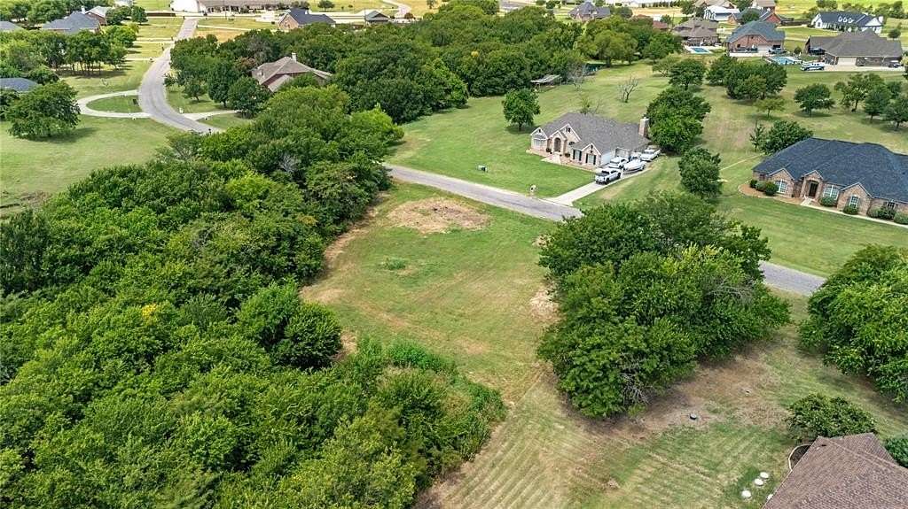 1.25 Acres of Residential Land for Sale in Gunter, Texas