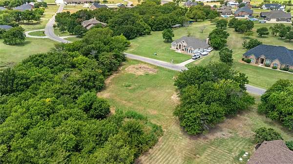 1.25 Acres of Residential Land for Sale in Gunter, Texas