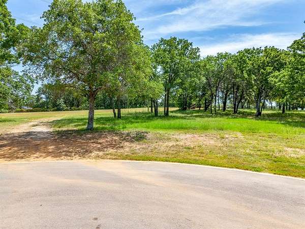 1.12 Acres of Residential Land for Sale in Cleburne, Texas