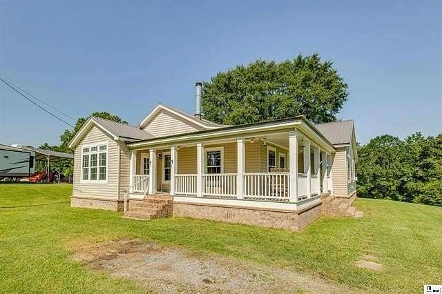 5 Acres of Residential Land with Home for Sale in Choudrant, Louisiana