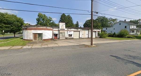 0.42 Acres of Mixed-Use Land for Sale in Belvidere, New Jersey