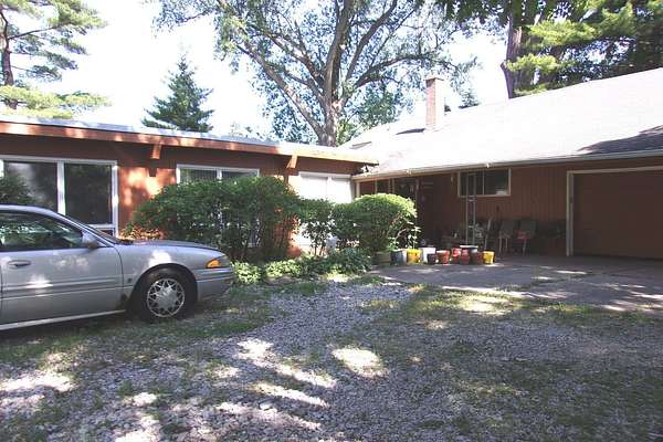 1.6 Acres of Residential Land for Sale in Northbrook, Illinois