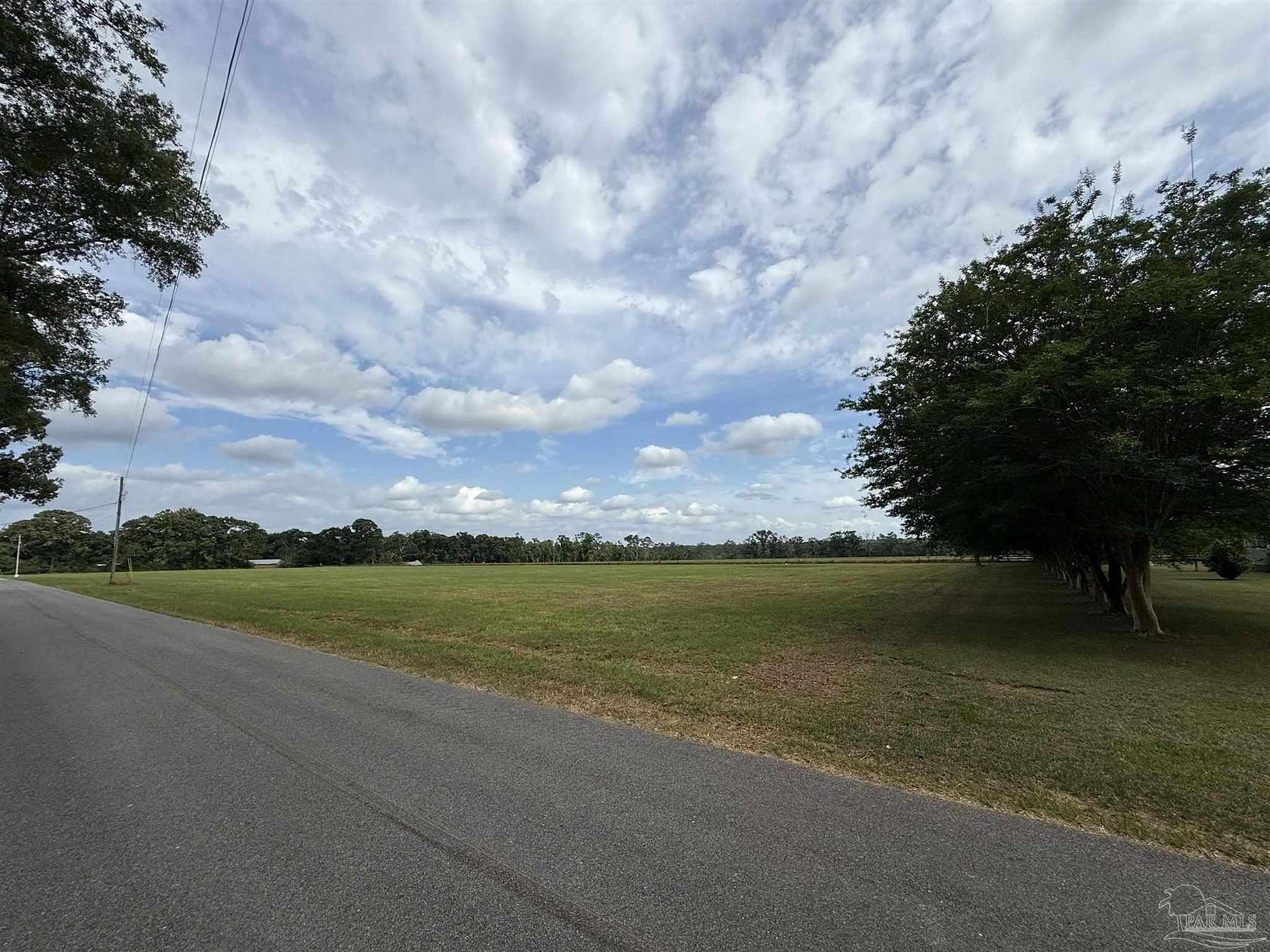 1 Acre of Residential Land for Sale in Jay, Florida