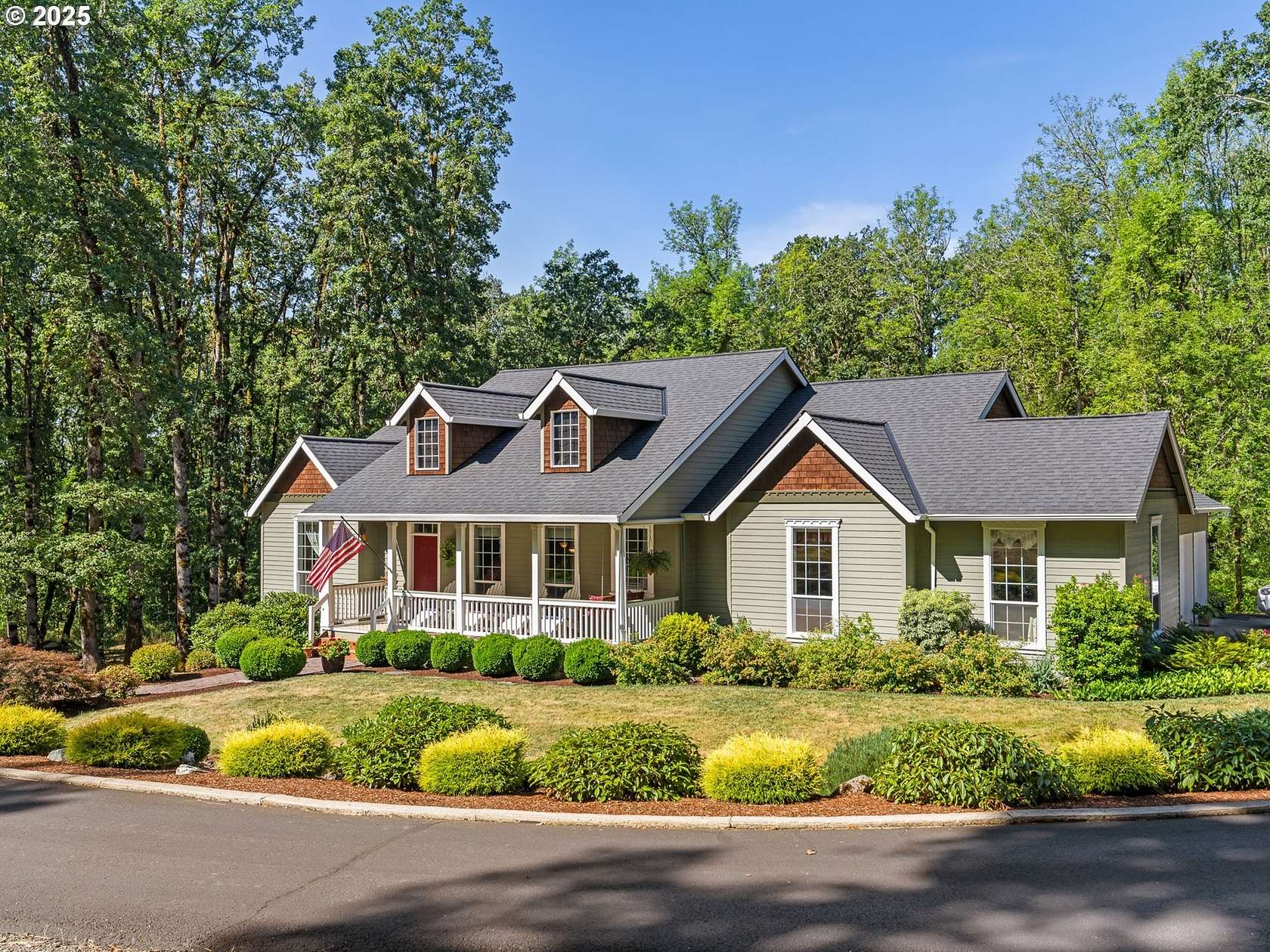 6 Acres of Residential Land with Home for Sale in Eagle Creek, Oregon