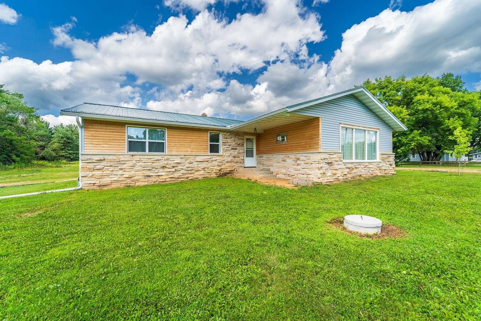 1.74 Acres of Land with Home for Sale in Birnamwood, Wisconsin