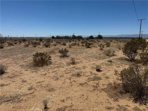 7.17 Acres of Land for Sale in Rosamond, California