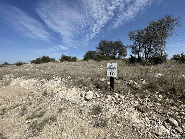 20 Acres of Recreational & Residential Land for Sale in Junction, Texas