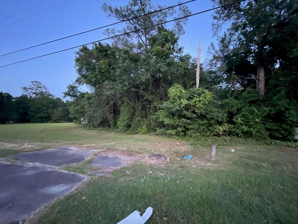 3.65 Acres of Mixed-Use Land for Sale in Valdosta, Georgia