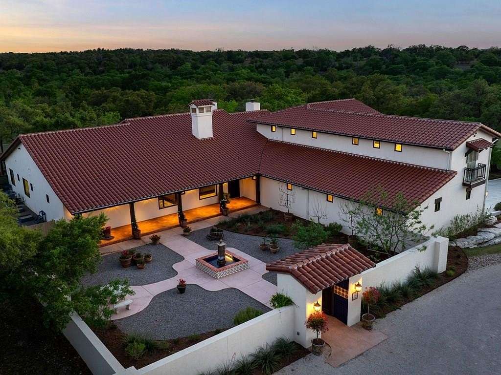 116 Acres of Agricultural Land for Sale in Fredericksburg, Texas