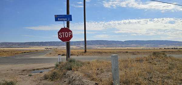 Land for Sale in Lancaster, California