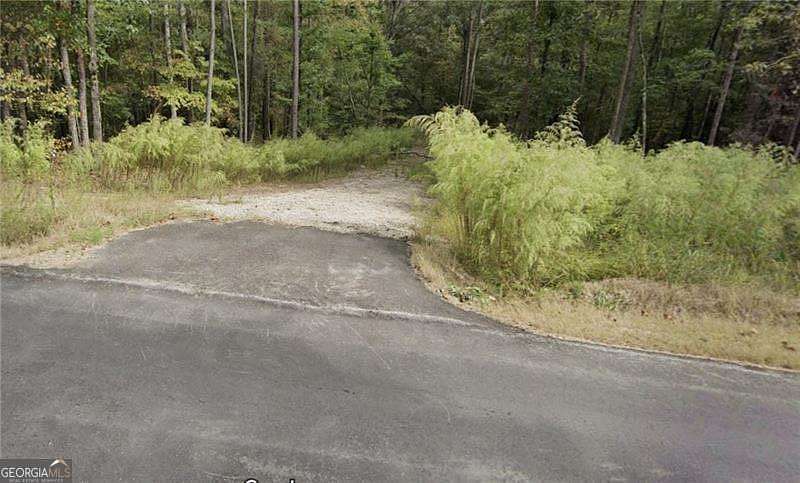 14 Acres of Land for Sale in Dallas, Georgia