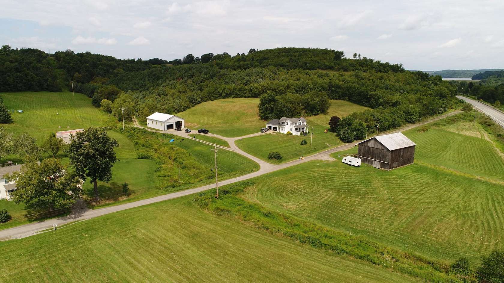 260 Acres of Land with Home for Sale in Shelocta, Pennsylvania