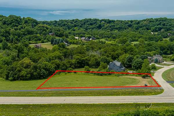 0.86 Acres of Residential Land for Sale in Galena, Illinois