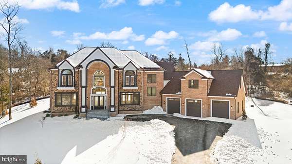 3.16 Acres of Residential Land with Home for Sale in Leesburg, Virginia