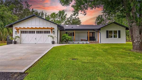 4.75 Acres of Residential Land with Home for Sale in Montverde, Florida