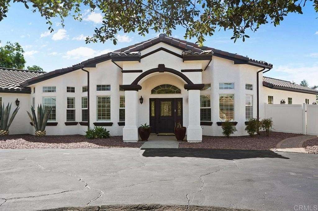 1.58 Acres of Residential Land with Home for Sale in Alpine, California