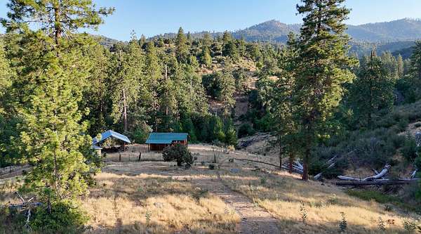 259 Acres of Recreational Land for Sale in Miramonte, California