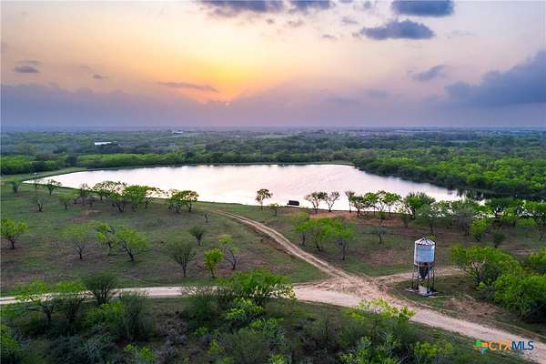 120 Acres of Recreational Land for Sale in Seguin, Texas