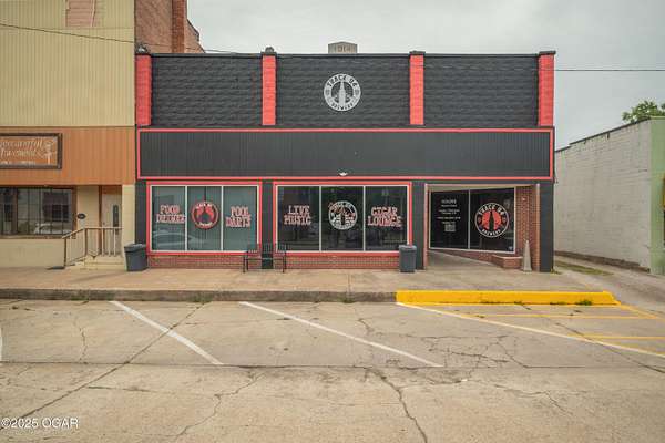 10 Acres of Improved Mixed-Use Land for Sale in Seneca, Missouri