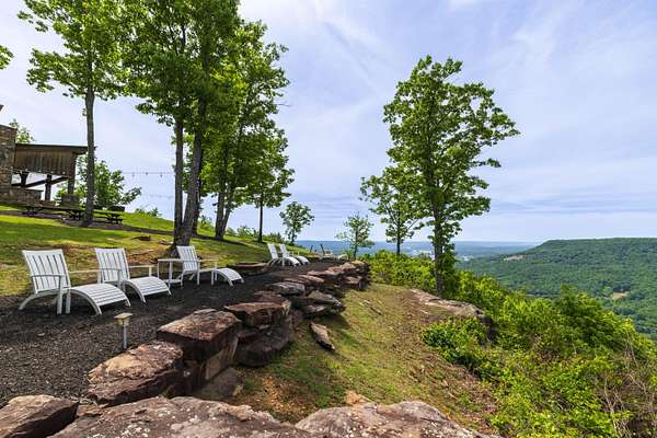 7 Acres of Residential Land for Sale in Jasper, Tennessee