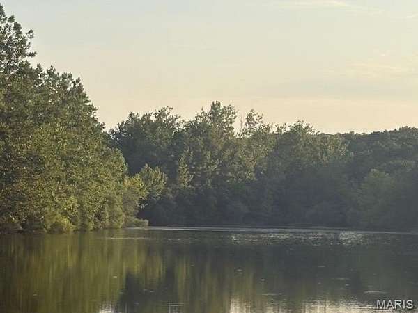 0.22 Acres of Residential Land for Sale in Hillsboro, Missouri