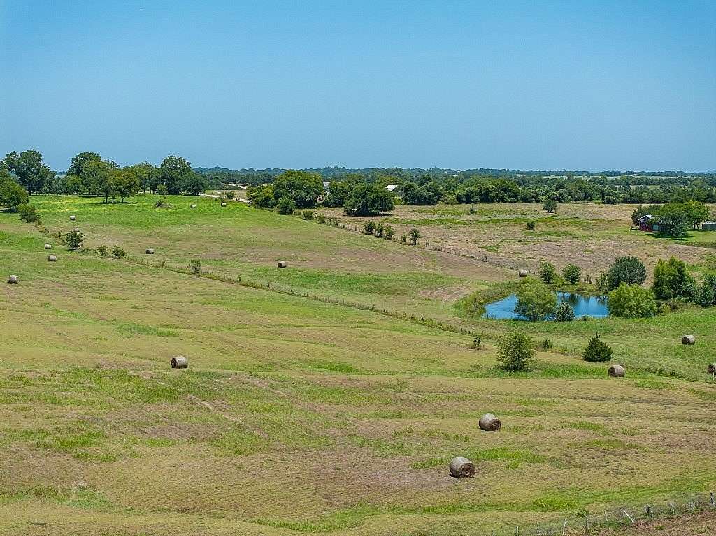 22 Acres of Land for Sale in Burton, Texas