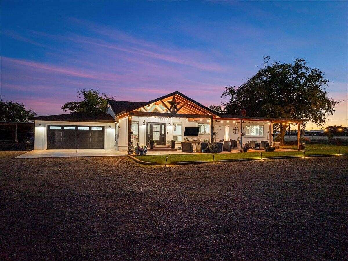 40.7 Acres of Agricultural Land with Home for Sale in Red Bluff, California