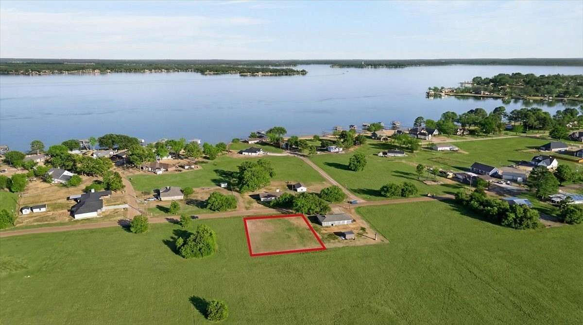 0.34 Acres of Residential Land for Sale in Trinidad, Texas