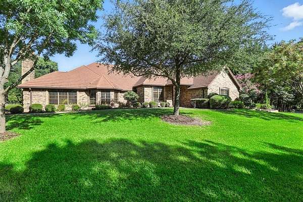 1.66 Acres of Residential Land with Home for Sale in Weatherford, Texas