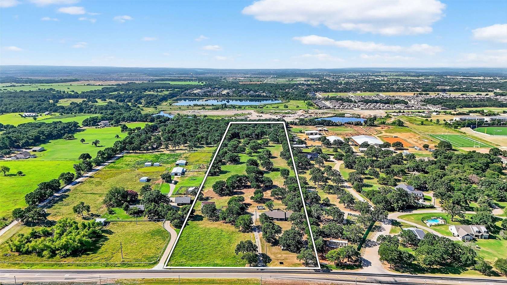 14.4 Acres of Mixed-Use Land for Sale in Aubrey, Texas