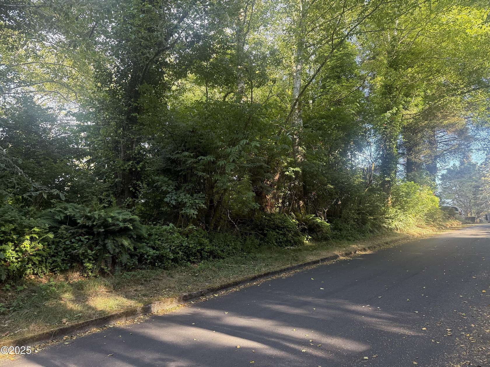 0.28 Acres of Residential Land for Sale in Lincoln City, Oregon