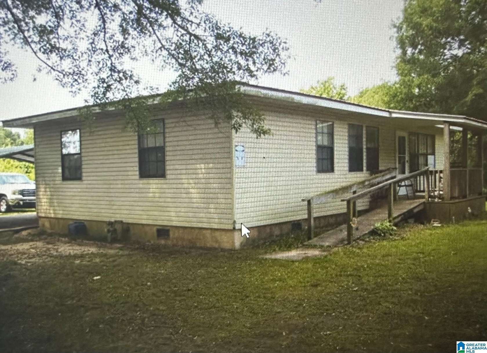 5 Acres of Residential Land with Home for Sale in Phil Campbell, Alabama