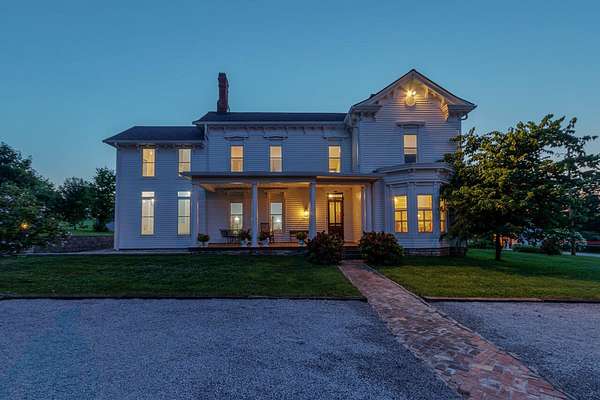 2 Acres of Residential Land with Home for Sale in Paint Lick, Kentucky