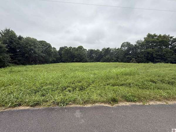 2 Acres of Residential Land for Sale in Sedalia, Kentucky
