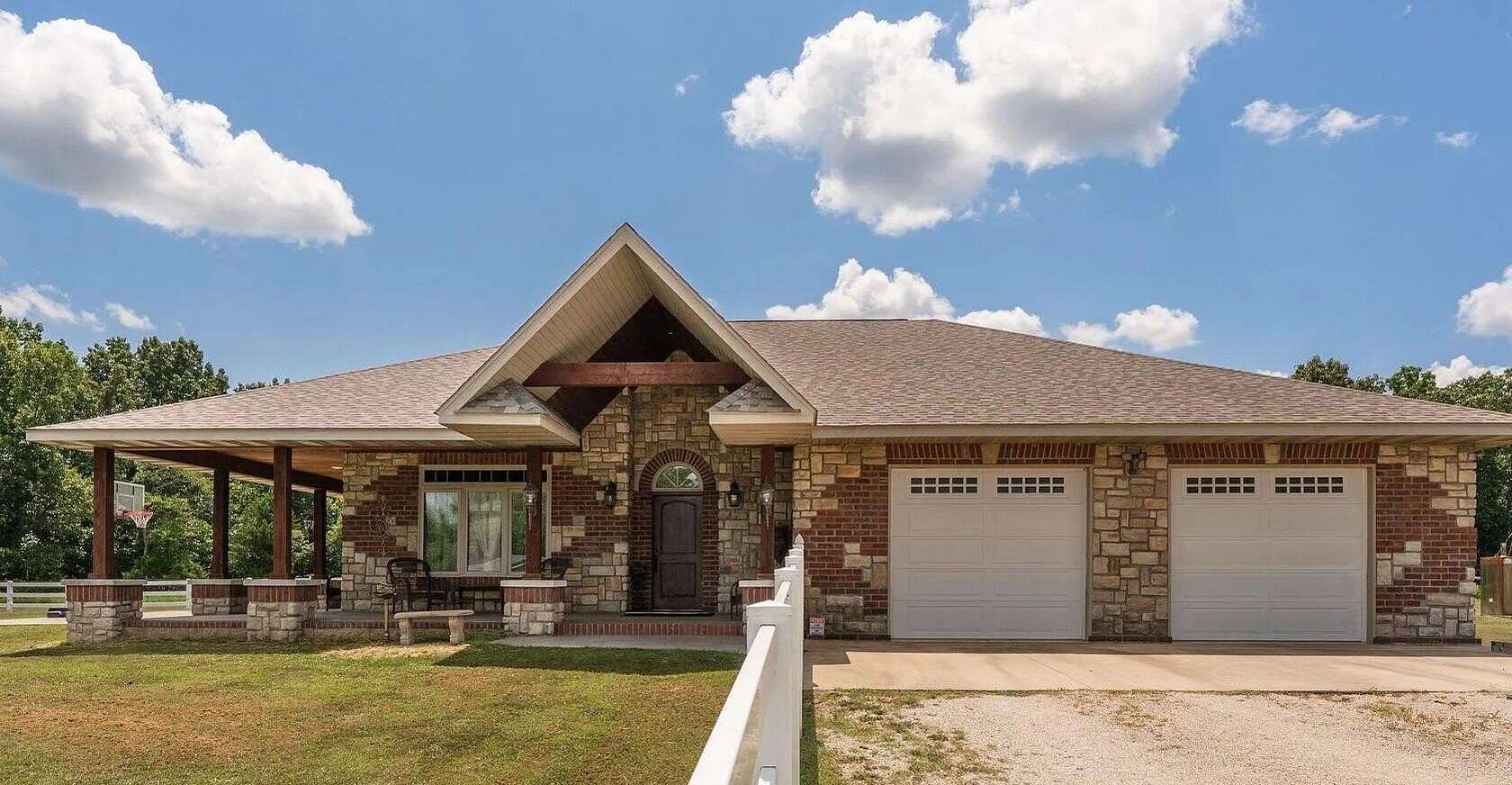 5.18 Acres of Residential Land with Home for Sale in Seymour, Missouri