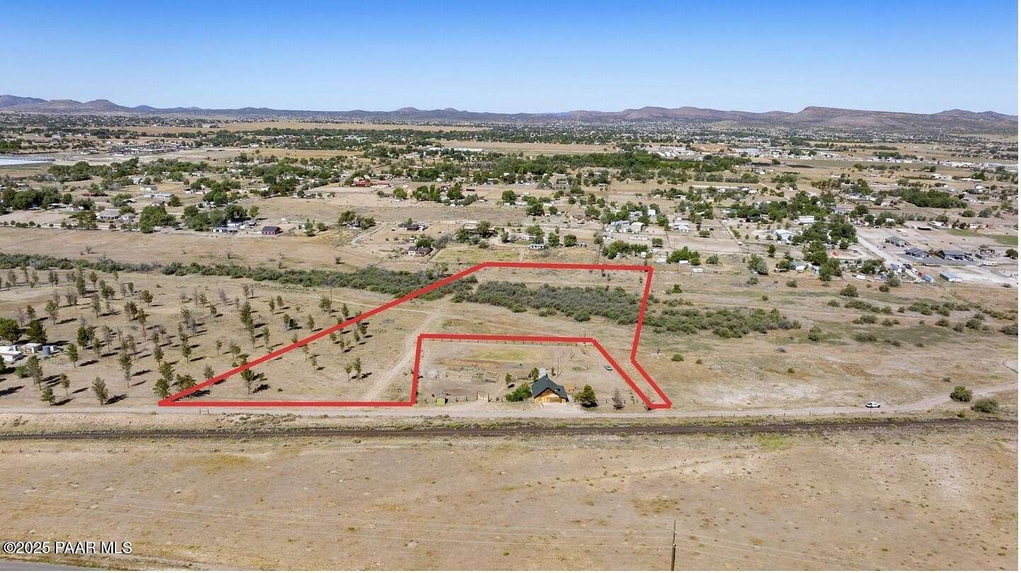 7.52 Acres of Commercial Land for Sale in Chino Valley, Arizona
