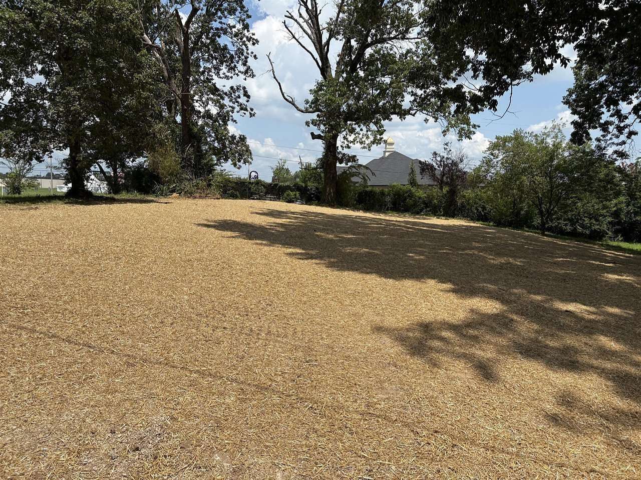 0.57 Acres of Commercial Land for Sale in Bowling Green, Kentucky