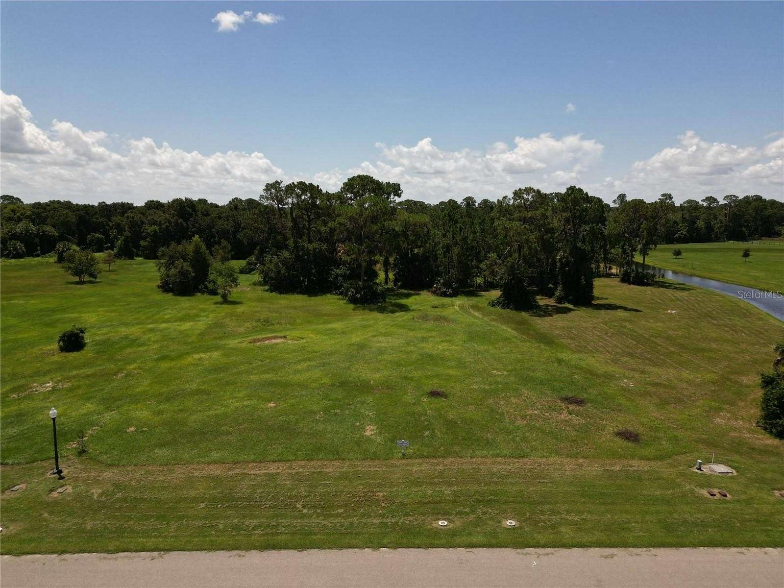 2.67 Acres of Residential Land with Home for Sale in Tavares, Florida