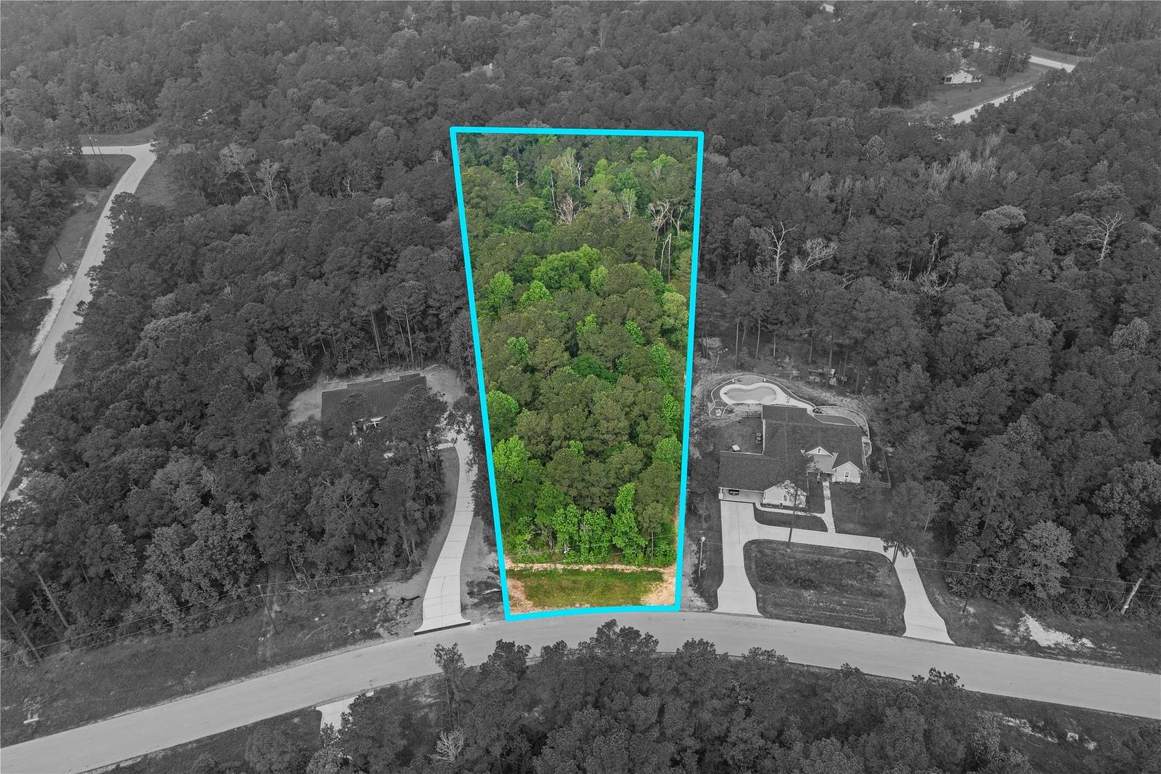 2 Acres of Residential Land for Sale in Huntsville, Texas