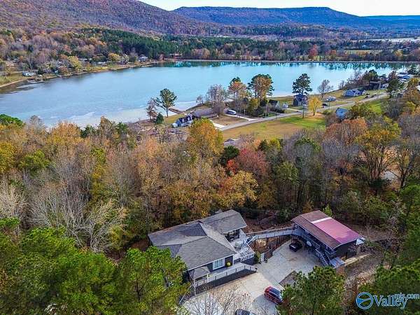 2.38 Acres of Residential Land with Home for Sale in Gurley, Alabama