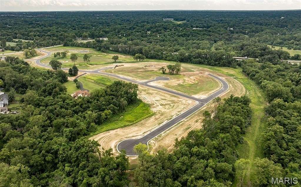 0.52 Acres of Residential Land for Sale in Glen Carbon, Illinois