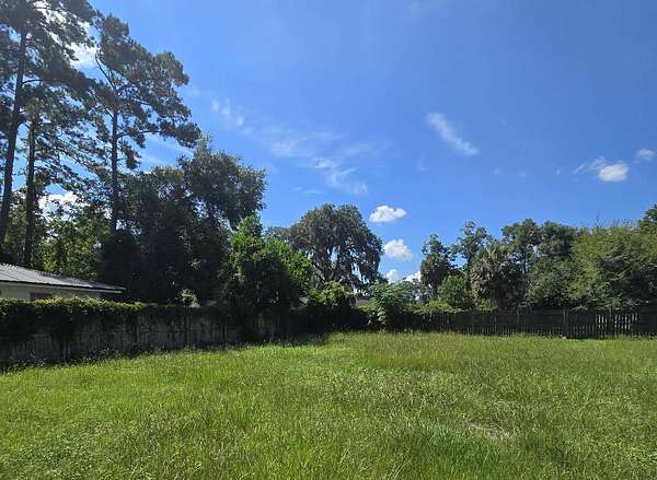 0.14 Acres of Residential Land for Sale in Lake City, Florida