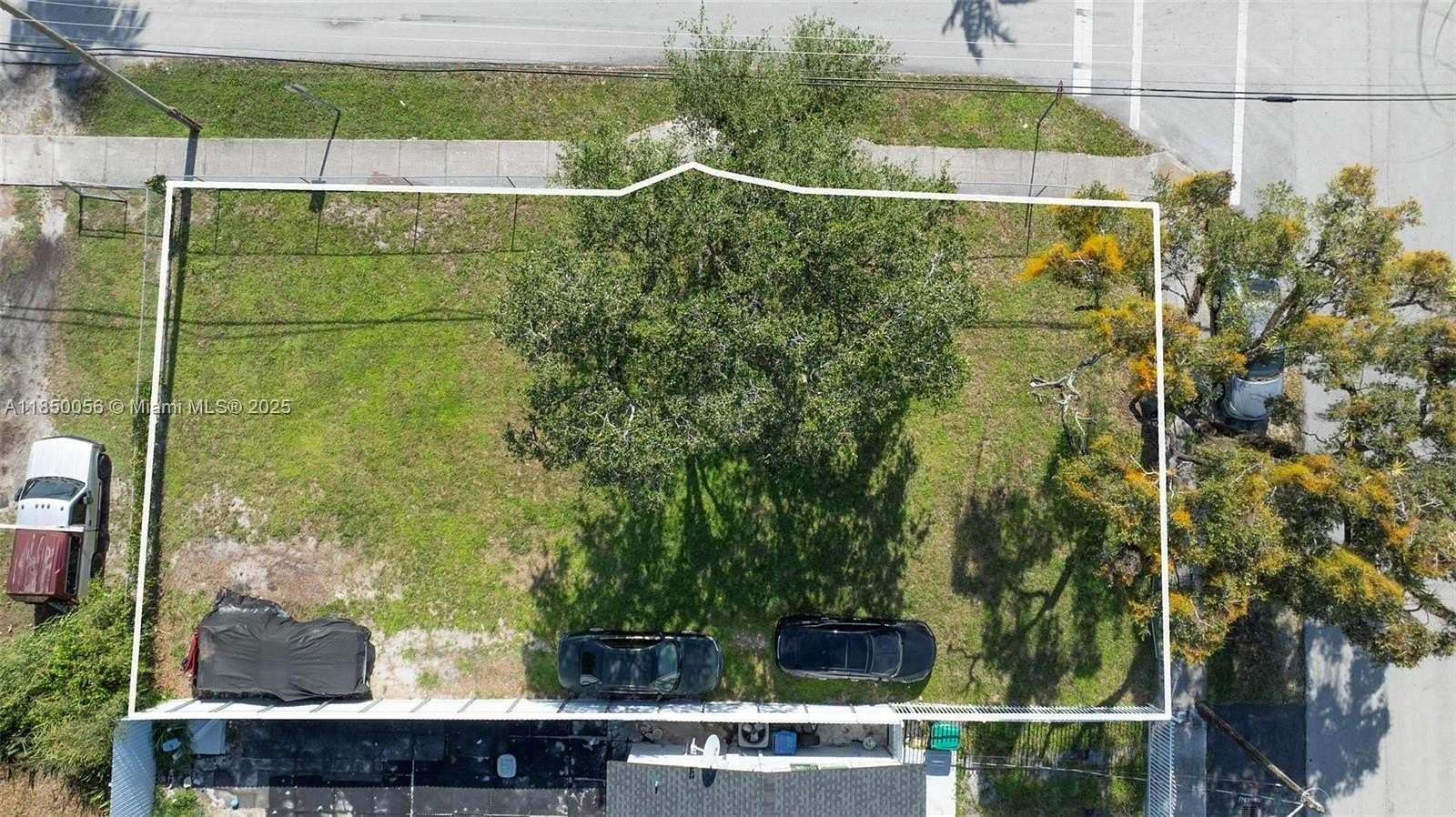 0.12 Acres of Mixed-Use Land for Sale in Miami Gardens, Florida