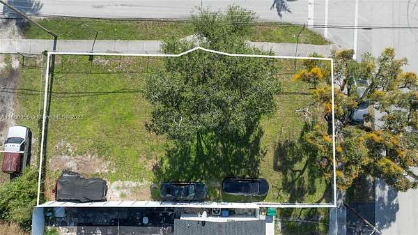0.12 Acres of Mixed-Use Land for Sale in Miami Gardens, Florida