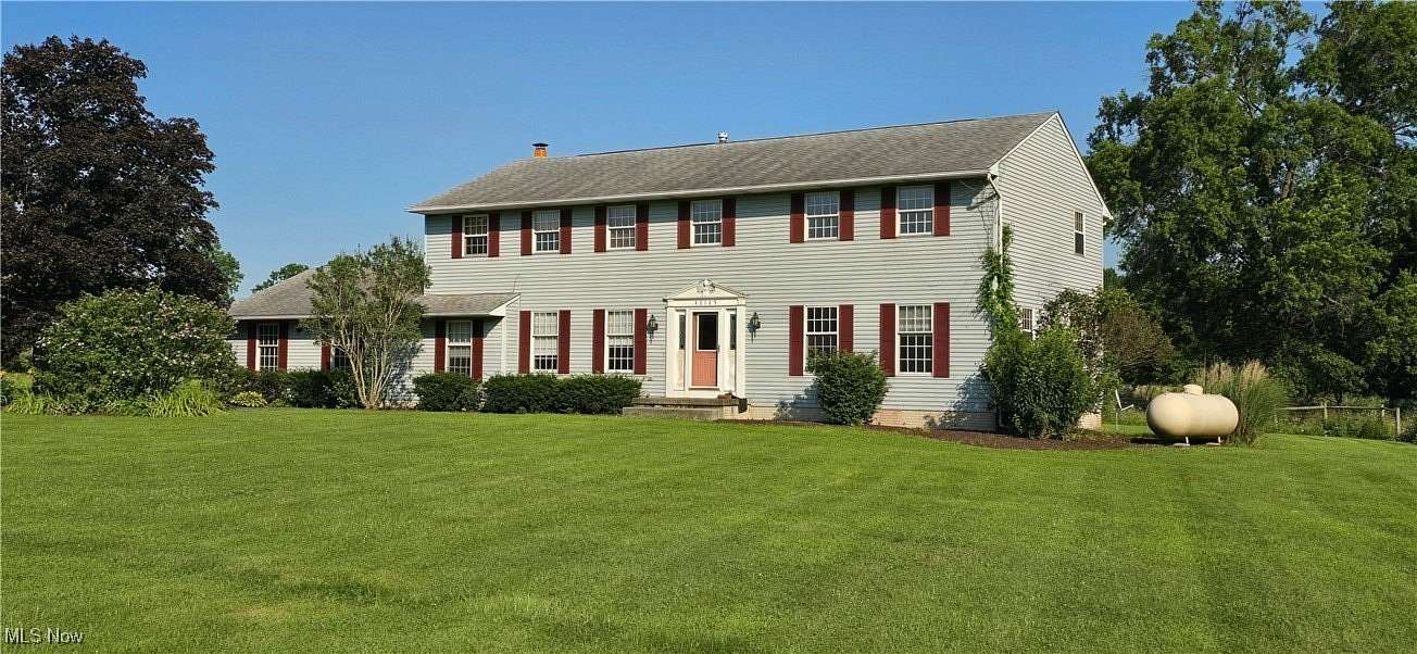 3 Acres of Residential Land with Home for Sale in Grafton, Ohio