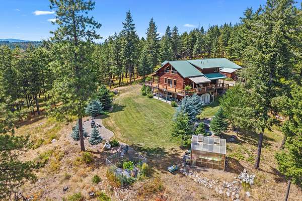 20 Acres of Recreational Land with Home for Sale in Colville, Washington
