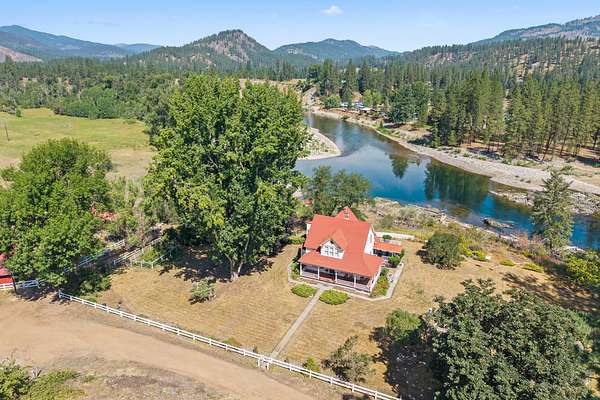 45 Acres of Agricultural Land with Home for Sale in Kettle Falls, Washington