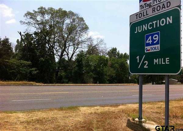 5.58 Acres of Commercial Land for Sale in Tyler, Texas