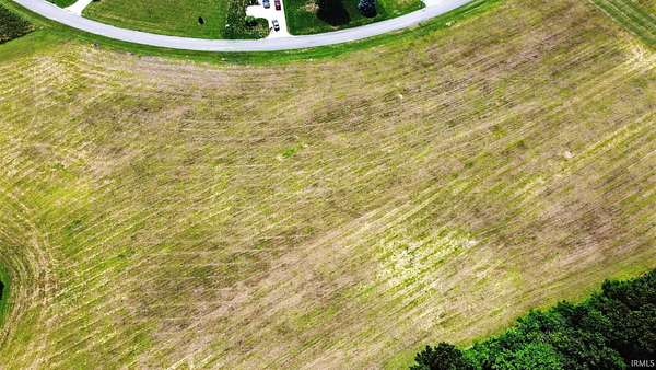 2 Acres of Residential Land for Sale in Wolcottville, Indiana